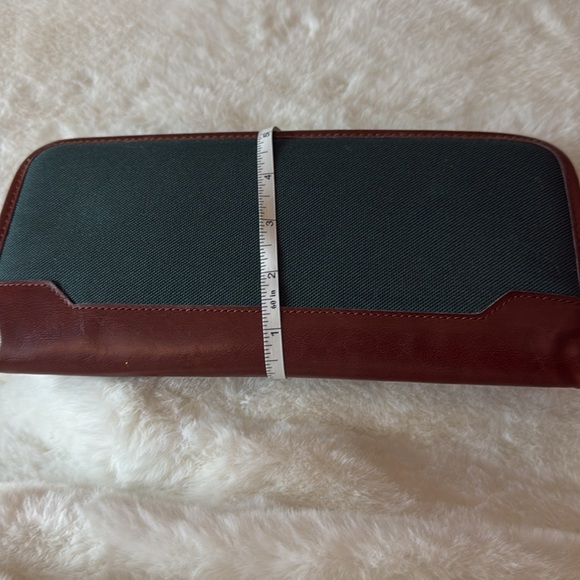 Travel Documents Organized - Picture 7 of 7